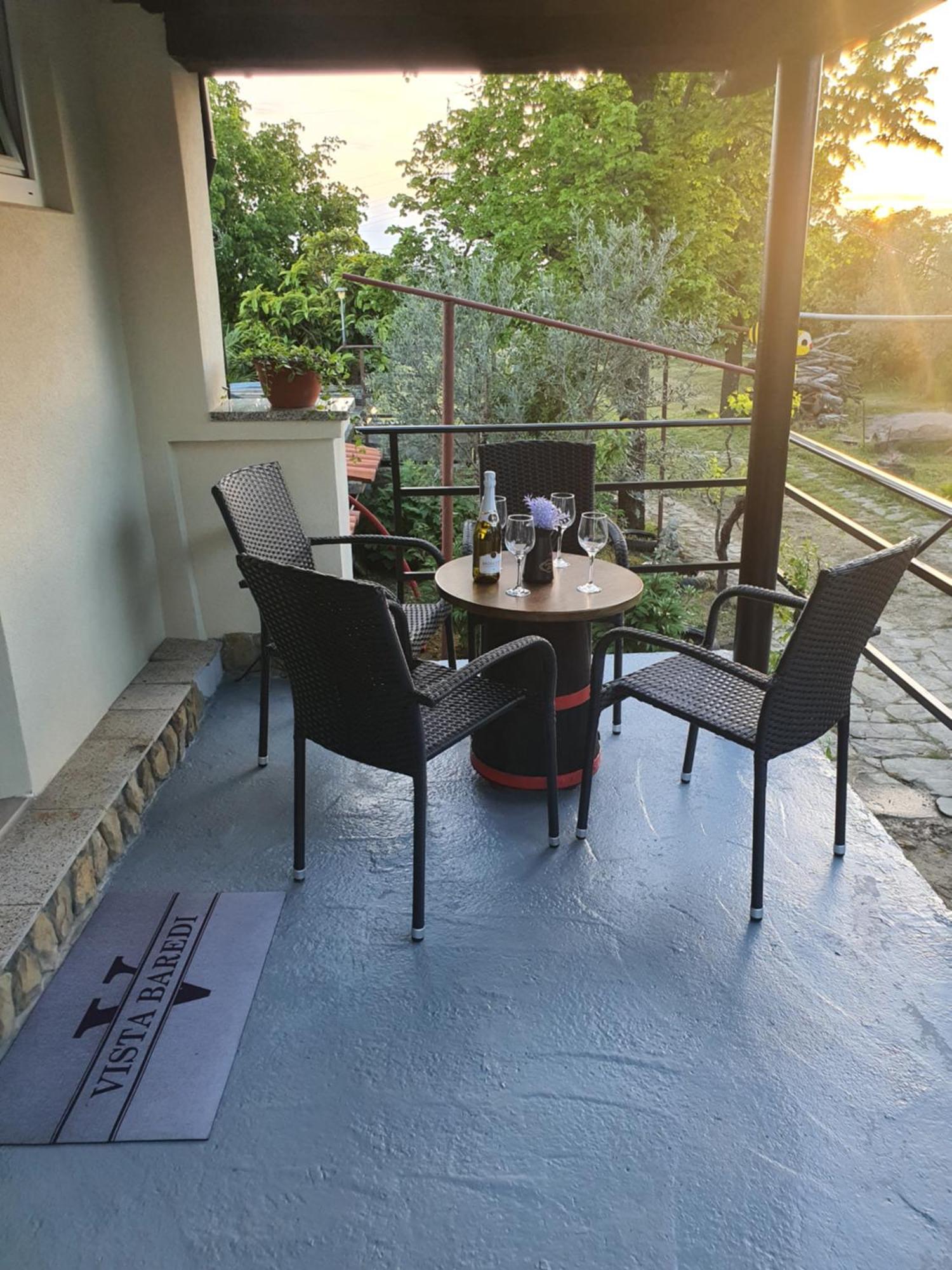Apartma Vista Baredi Izola Kültér fotó